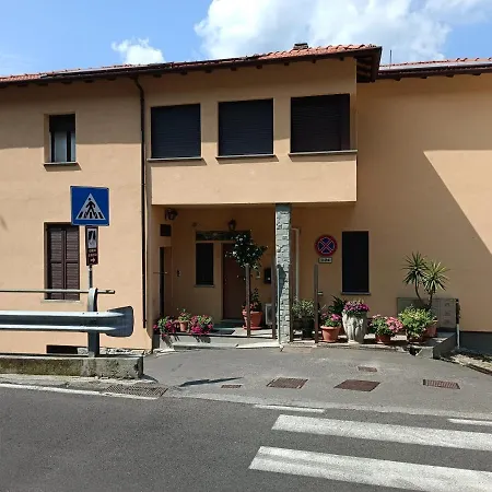 Prestine' Apartmán Nesso
